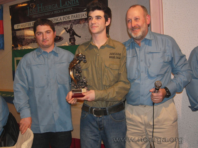 Miguel Sala, con el trofeo a la pieza mayor
