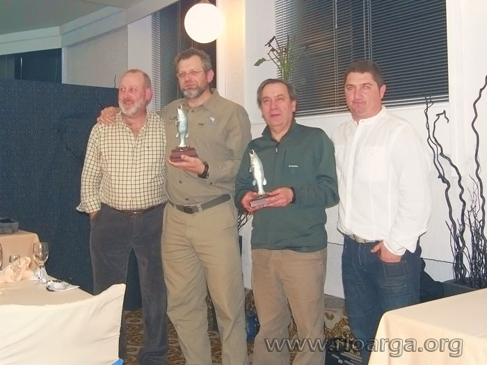 terceros, Isai Ferraras y Jes&uacute;s Pic&oacute;n