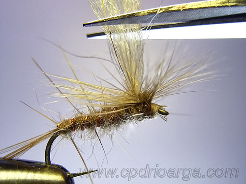 Cortamos el poste a la altura que deseemos parachut11