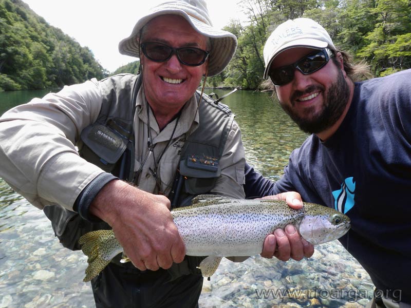 Jesús con una arco iris