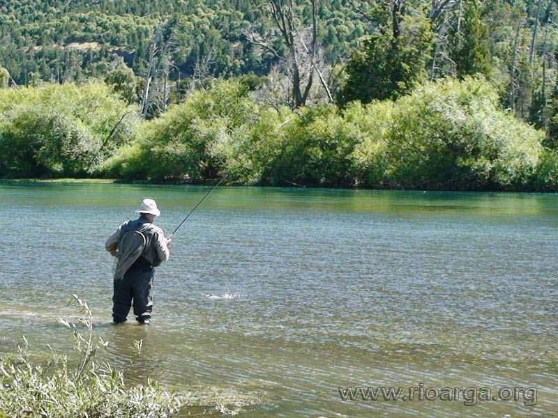 Jesús Lamberto en el Río Futaleufú.