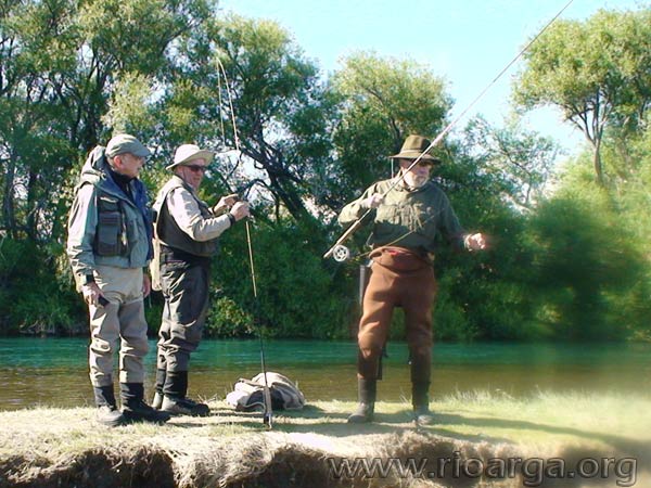 Río Futaleufú. Guy Roques con Jesús Lamberto y Pepe Arbildi